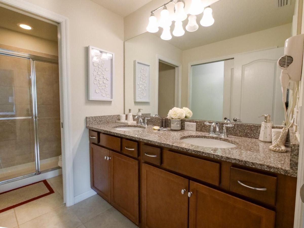 5Br 5Bath Townhome Pool Bbq 13Min Disney 2260Ft Kissimmee Exterior photo