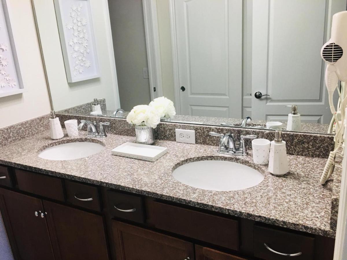 5Br 5Bath Townhome Pool Bbq 13Min Disney 2260Ft Kissimmee Exterior photo